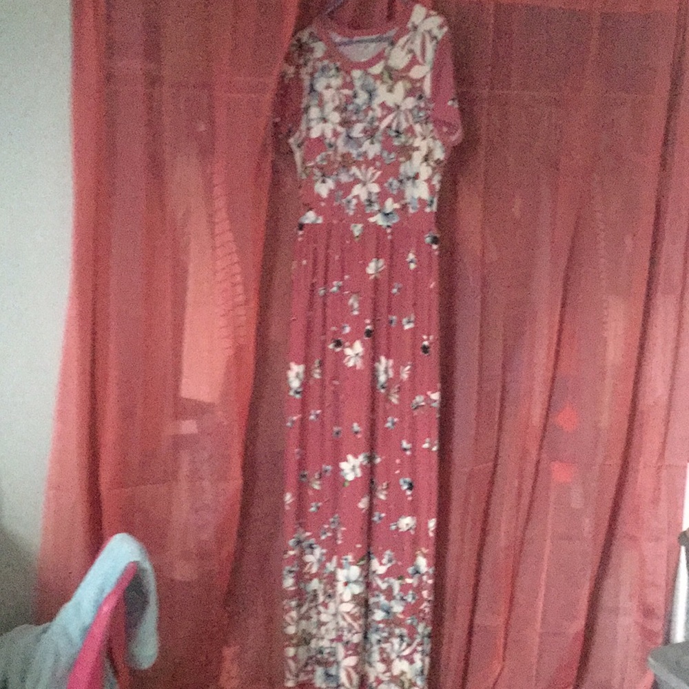 A Backwoods Botique Maxi dress